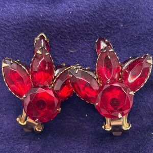 Vintage Red Rhinestone Clip On Earrings Gold Tone Marquise Cluster Ruby Glass